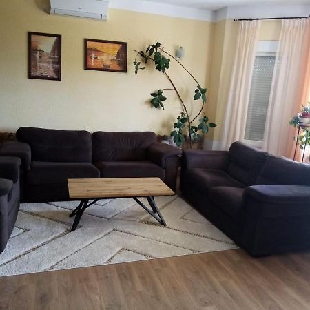 Apartment Andric Kaštela Eksteriør bilde